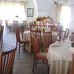 Antica Masseria Li Sauli Hotell 3*