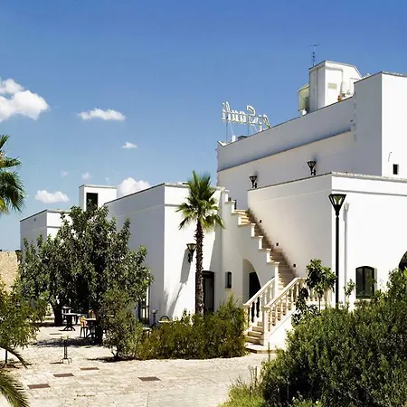 Antica Masseria Li Sauli Otel 3*